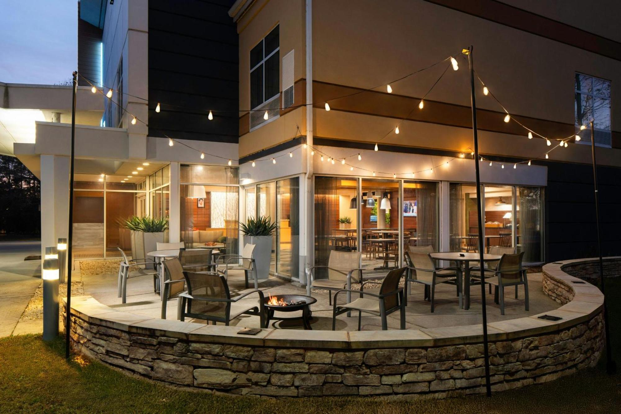 Fairfield Inn & Suites By Marriott Chesapeake Suffolk Exteriör bild